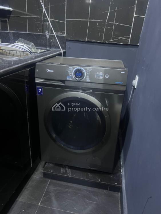 Top Notch 2 Bedroom Apartment, Wuse 2, Abuja, Flat / Apartment Short Let