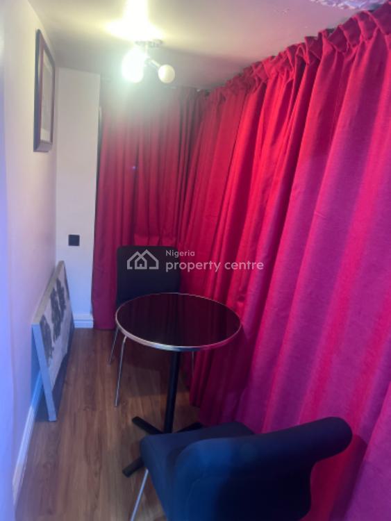 Top Notch 2 Bedroom Apartment, Wuse 2, Abuja, Flat / Apartment Short Let