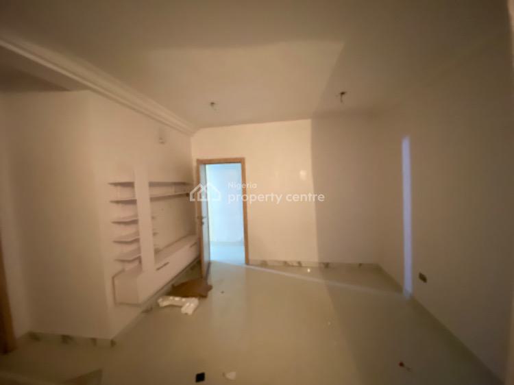 1 Bedroom, Lekki Phase 1, Lekki, Lagos, Mini Flat (room and Parlour) for Rent