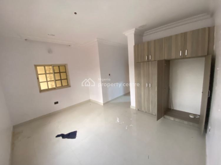 1 Bedroom, Lekki Phase 1, Lekki, Lagos, Mini Flat (room and Parlour) for Rent