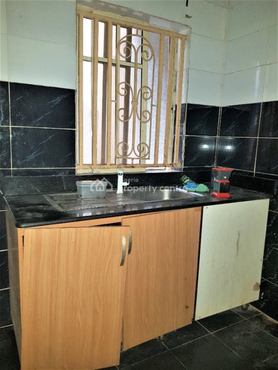 a Room Selfcontained Apartment in a Serene Neighbourhood -ground Floor, Ologolo, Lekki, Lagos, Self Contain (single Rooms) for Rent