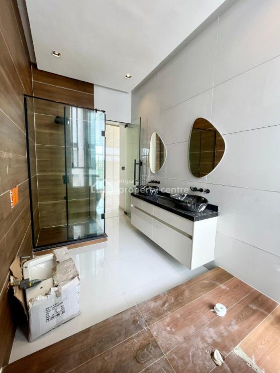 5 Bed Luxury Home with Bq and Swimming Poo, Lekki, Lagos, Detached Duplex for Sale