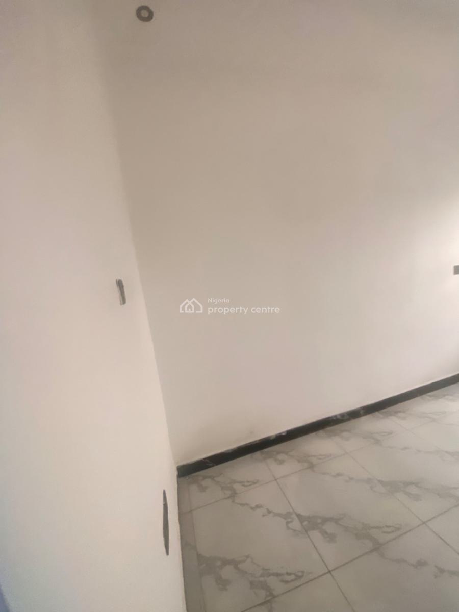 Luxuriously Spacious Brand New Mini Flat, No 12 a Abrahim Court Sangotedo, Sangotedo, Ajah, Lagos, Mini Flat (room and Parlour) for Rent