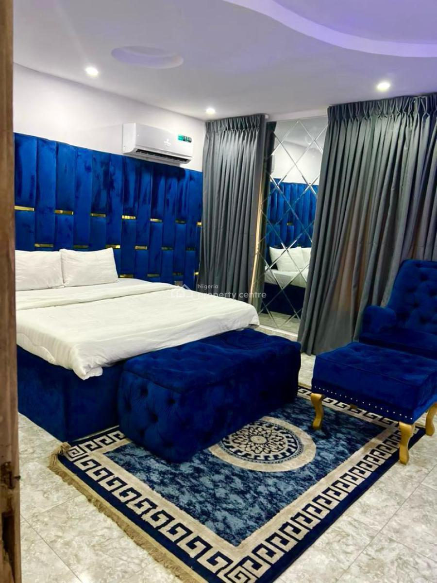 Luxuriously Furnished 4 Bedroom with Great Features, Ikate, Lekki, Lagos, Flat / Apartment Short Let