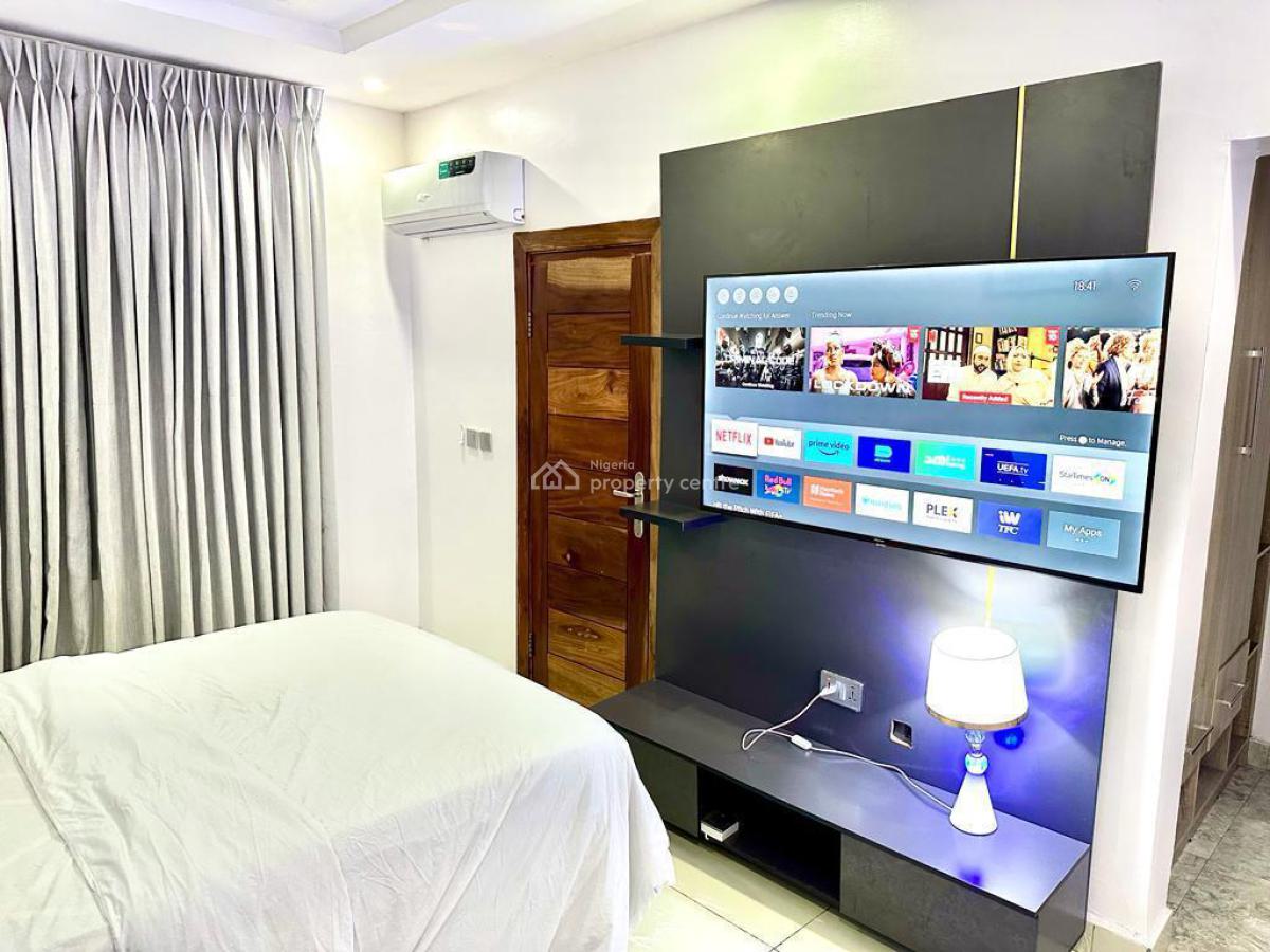 Luxuriously Furnished 4 Bedroom with Great Features, Ikate, Lekki, Lagos, Flat / Apartment Short Let