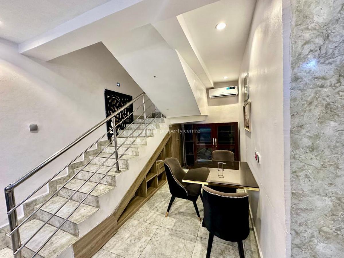 Luxuriously Furnished 4 Bedroom with Great Features, Ikate, Lekki, Lagos, Flat / Apartment Short Let