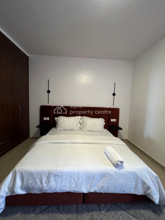 3 Bedroom High Rise Flat, Gerrard Road, Ikoyi, Lagos, Flat / Apartment Short Let