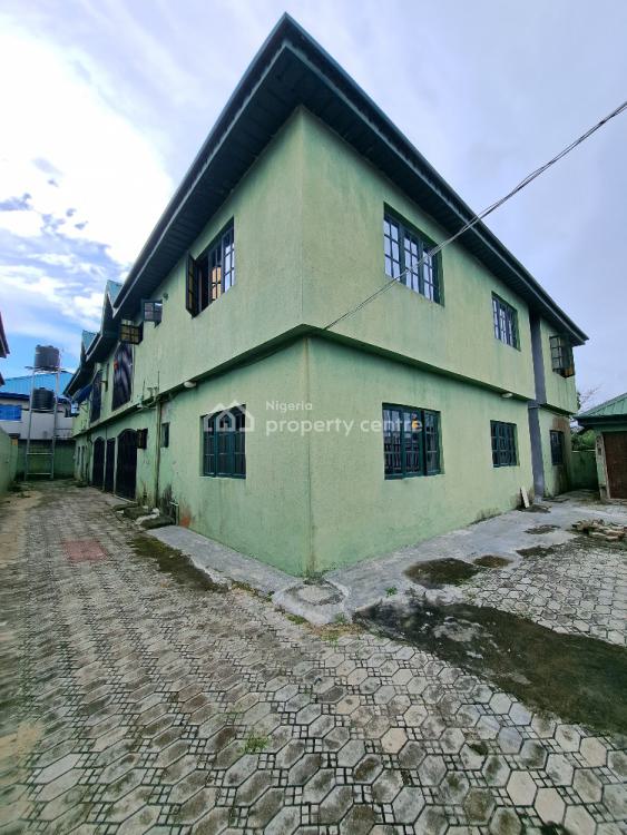 Spacious 3 Bedrooms Flat, Upstairs, Golf Road, Lakowe, Ibeju Lekki, Lagos, Flat / Apartment for Rent