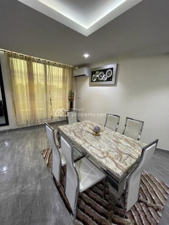 Luxury 4 Bedrooms Apartment in an Estate, Shonibare Estate, Ikeja Gra, Ikeja, Lagos, House Short Let
