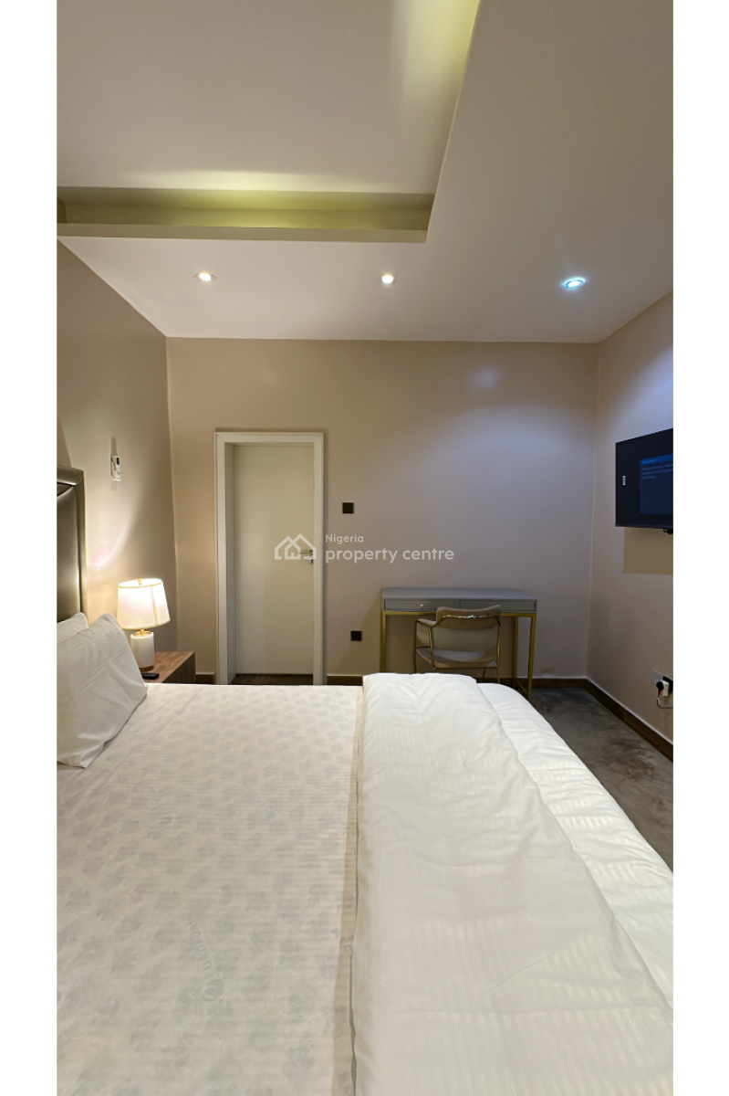 Luxury 2 Bedroom Apartment with Magnificent Facilities, No 5, Lafia Close, Garki, Abuja, Flat / Apartment Short Let