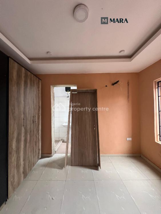 Investors Delight Cash Flow Property, Ologolo, Lekki, Lagos, Flat / Apartment for Sale