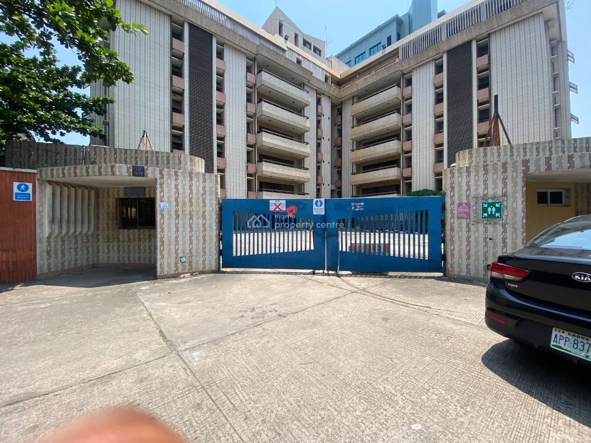 Well Maintained 19 Units 3/4 Bedroom Apartment, Adeola Hopewell, Victoria Island (vi), Lagos, Flat / Apartment for Rent