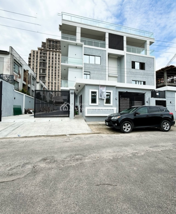For Sale Magnificently Built 5 Bedroom Old Ikoyi, Ikoyi