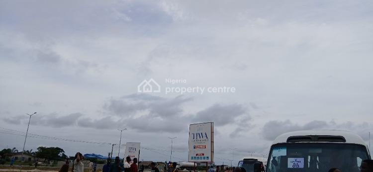 Investing  in a Very Strategic Land Along Epe Expressway, Eleranigbe, Ibeju Lekki, Lagos, Mixed-use Land for Sale