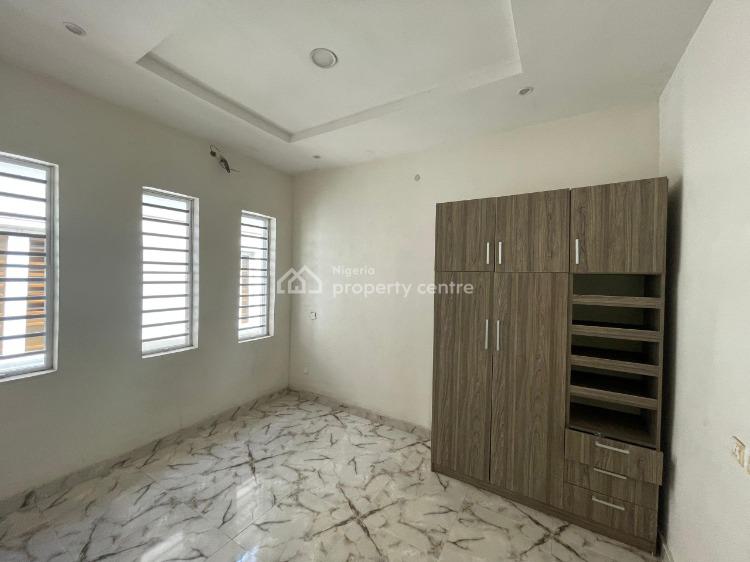 For Rent Rooms In A Shared Apartment, Chevron Alternative, Lekki