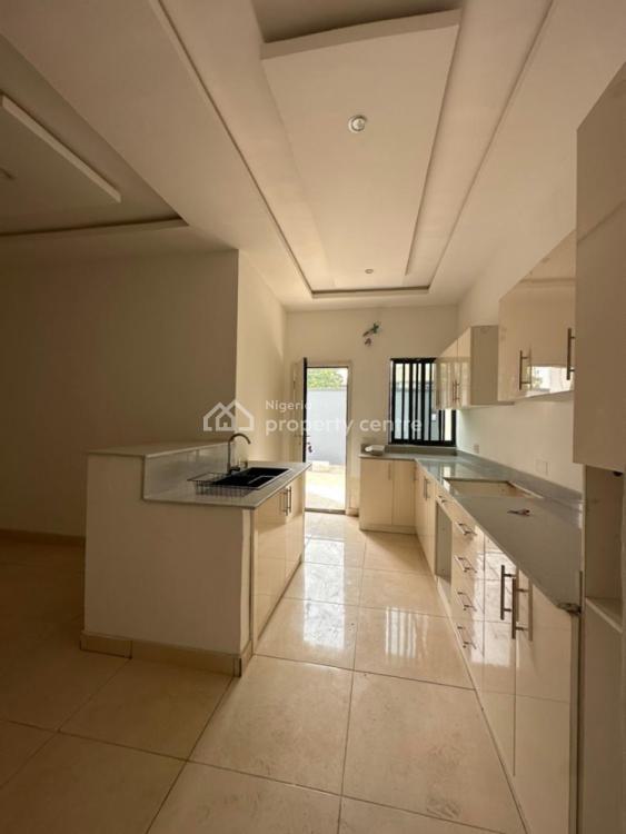 For Sale Luxury 4bedroom Home With Boys Quarter, Ikoyi