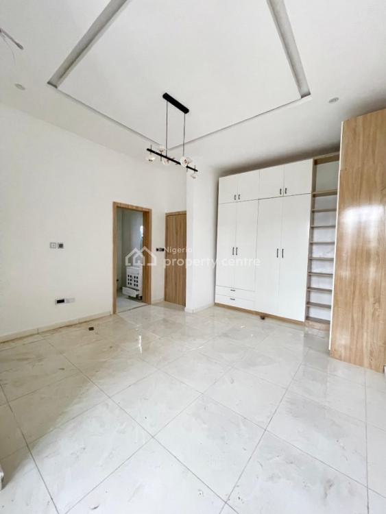 4 Bedroom Semi-detached Duplex with Bq, Ikota, Lekki, Lagos, Terraced Duplex for Sale