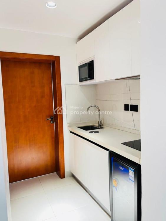 Luxurious 4 Bedroom Duplex on a Self Compound, Lekki Phase 1, Lekki, Lagos, Detached Duplex Short Let