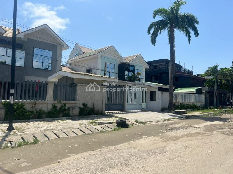 For Sale 10 Bedroom House With Boys Quarter, Victoria Island (VI