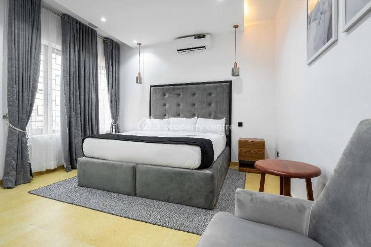 Excellent 3 Bedroom Airbnb (mrns), Lekki Phase 1, Lekki, Lagos, Flat / Apartment Short Let