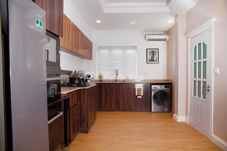 3 Bedroom Apartment, Shoreline Drive, Ikoyi, Lagos, Flat / Apartment Short Let