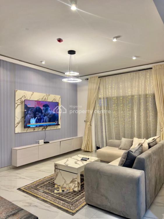 2 Bedrooms Apartment, Off Admiralty, Lekki Phase 1, Lekki, Lagos, Flat / Apartment Short Let