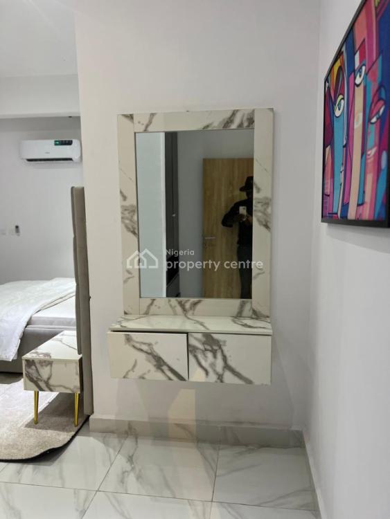 2 Bedrooms Apartment, Off Admiralty, Lekki Phase 1, Lekki, Lagos, Flat / Apartment Short Let