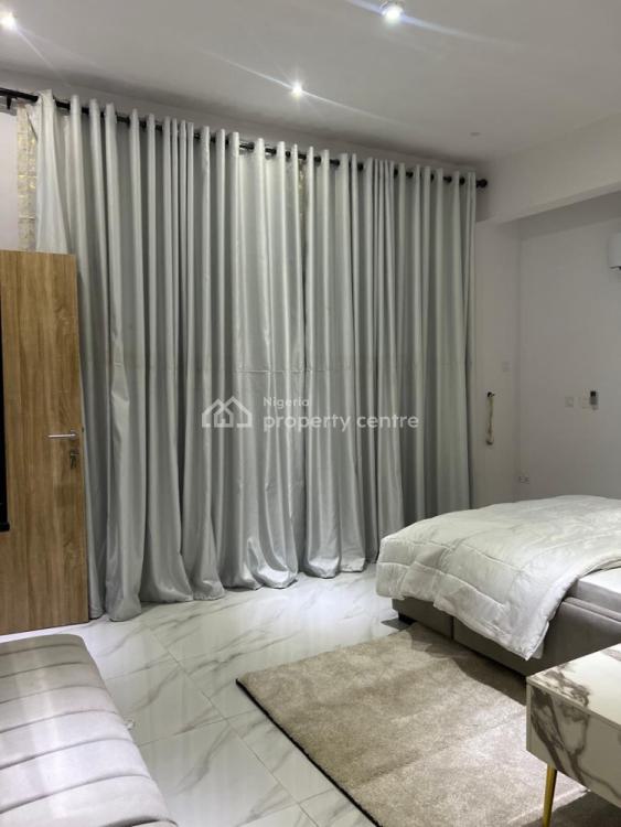 2 Bedrooms Apartment, Off Admiralty, Lekki Phase 1, Lekki, Lagos, Flat / Apartment Short Let