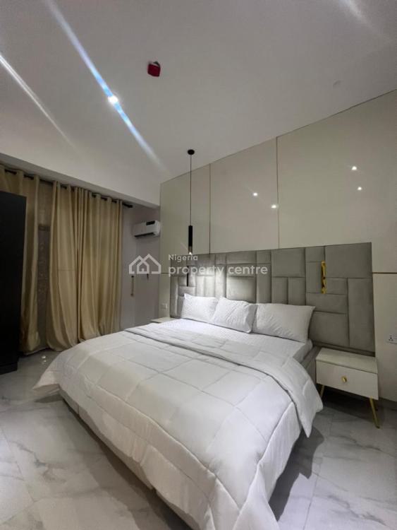 2 Bedrooms Apartment, Off Admiralty, Lekki Phase 1, Lekki, Lagos, Flat / Apartment Short Let