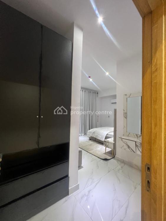 2 Bedrooms Apartment, Off Admiralty, Lekki Phase 1, Lekki, Lagos, Flat / Apartment Short Let