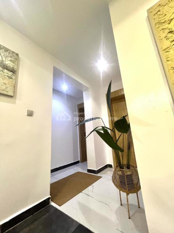 2 Bedroom Apartment, Shoreline Drive, Ikoyi, Lagos, Flat / Apartment Short Let