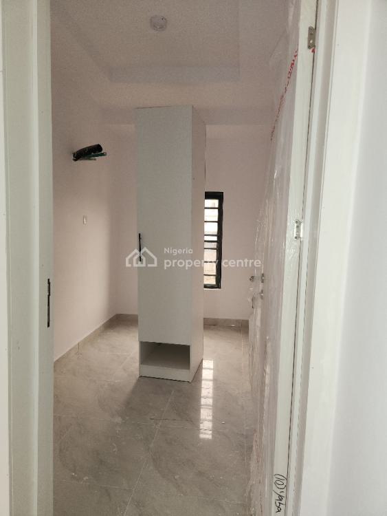 Luxury 3 Bedrooms Flat / Apartment, Sabo, Yaba, Lagos, Flat / Apartment for Rent