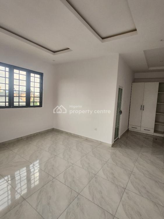 Luxury 3 Bedrooms Flat / Apartment, Sabo, Yaba, Lagos, Flat / Apartment for Rent