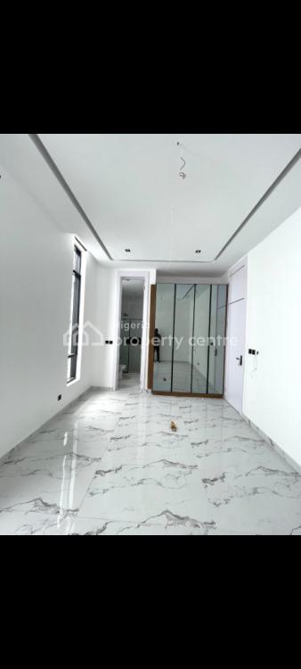 *gorgeously Carved 5 Bed Detached Home with Swimming Pool and Bq*, Chevron, Lekki, Lagos, Detached Duplex for Sale
