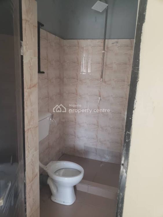 Standard 3 Bedroom Pop, Santos Estate, Akowonjo, Alimosho, Lagos, Flat / Apartment for Rent