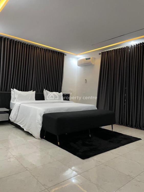 3 Bedroom Apartment, Kusenla Road, Ikate, Lekki, Lagos, Flat / Apartment Short Let