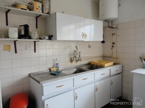 1 Bedroom Apartment, Off Bishop Oluwole Street, Victoria Island (vi), Lagos, Flat / Apartment Short Let