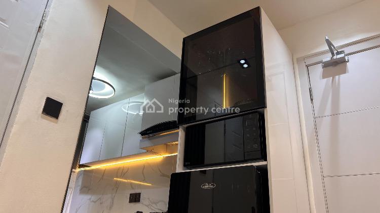 1 Bedroom Apartment, Lekki Phase 1, Lekki, Lagos, Flat / Apartment Short Let