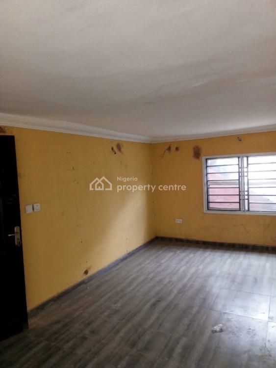 For Rent Decent 3 Bedroom Flat, Off Demurin Road, Alapere, Ketu, Lagos