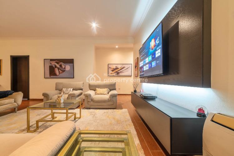 Beautiful Tastly Furnished 3 Bedroom Apartment, Lekki Phase 1, Lekki, Lagos, Flat / Apartment Short Let