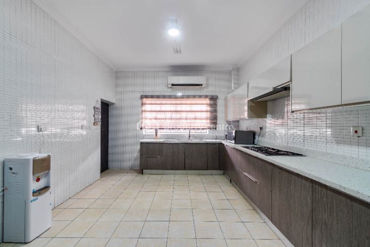 Beautiful Tastly Furnished 3 Bedroom Apartment, Lekki Phase 1, Lekki, Lagos, Flat / Apartment Short Let