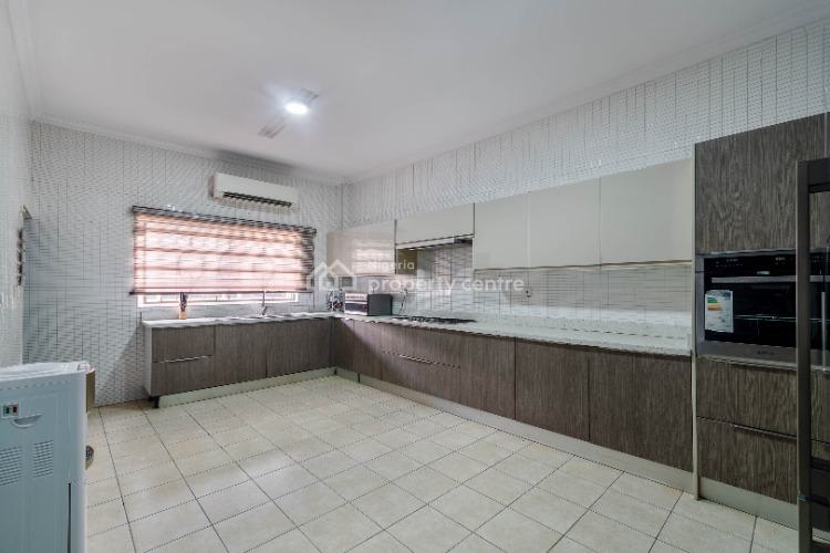 Beautiful Tastly Furnished 3 Bedroom Apartment, Lekki Phase 1, Lekki, Lagos, Flat / Apartment Short Let