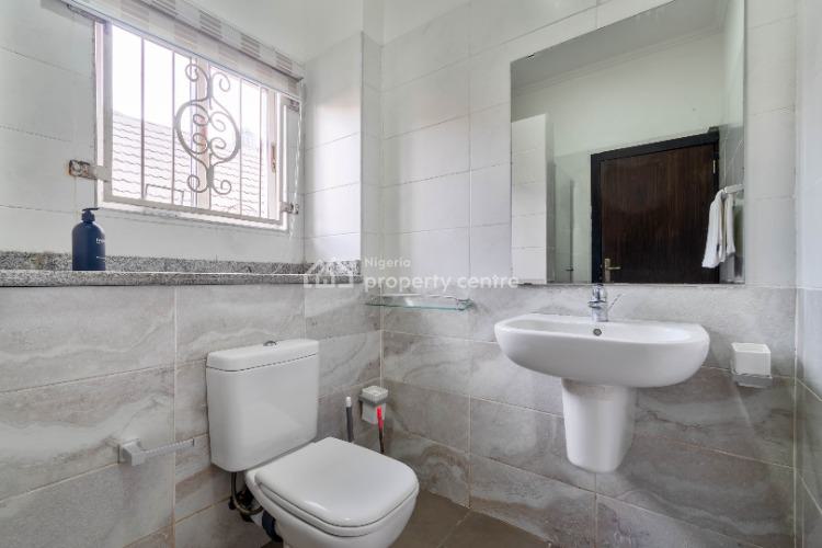 Beautiful Tastly Furnished 3 Bedroom Apartment, Lekki Phase 1, Lekki, Lagos, Flat / Apartment Short Let