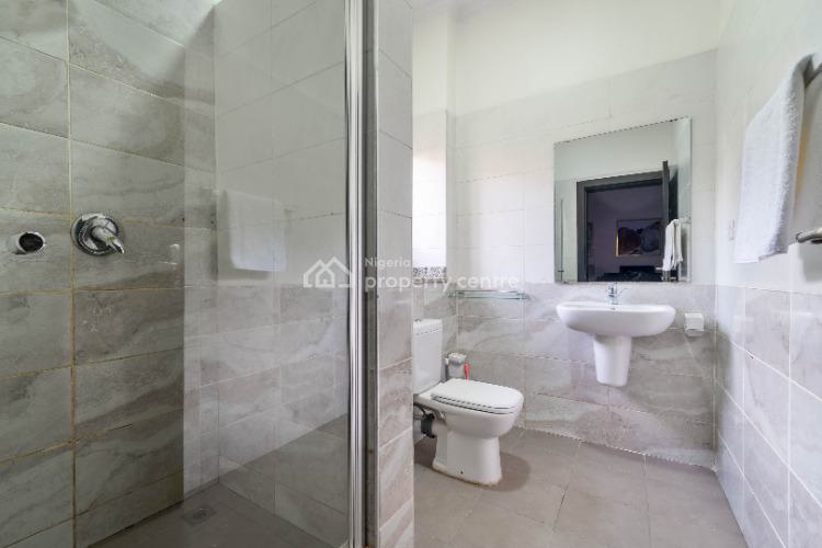 Beautiful Tastly Furnished 3 Bedroom Apartment, Lekki Phase 1, Lekki, Lagos, Flat / Apartment Short Let