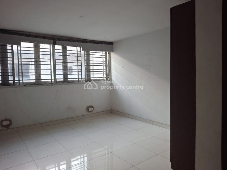 For Rent 4 Bedroom Semi Detached House, Lekki Phase 1, Lekki, Lagos