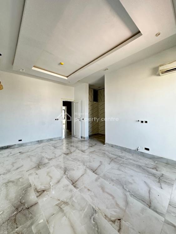 For Sale State Of The Art 4 Bedroom With World Class Features, With