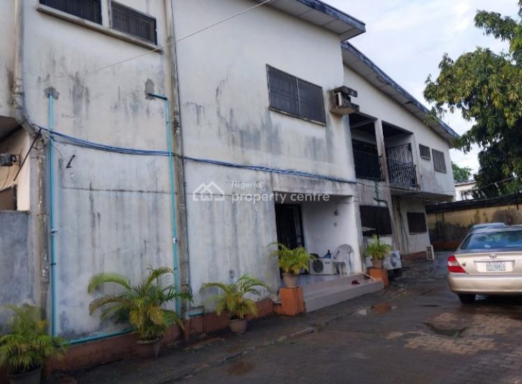 Solid Re-developable 7 Bedroom Duplex with Bq on 770sqm, Ikeja Gra, Ikeja, Lagos, Detached Duplex for Sale