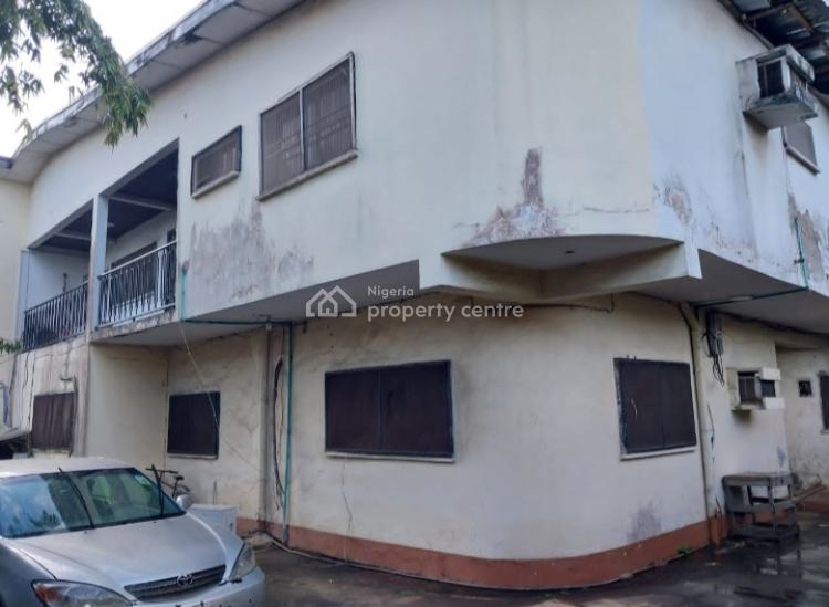 Solid Re-developable 7 Bedroom Duplex with Bq on 770sqm, Ikeja Gra, Ikeja, Lagos, Detached Duplex for Sale