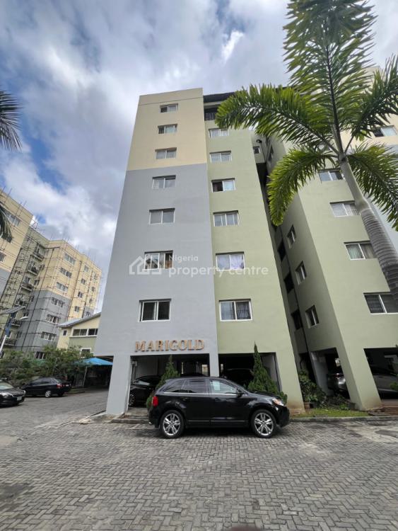 Massive Serviced 3 Bedroom Apartment with Bq, Lekki Phase 1, Lekki, Lagos, Flat / Apartment for Rent