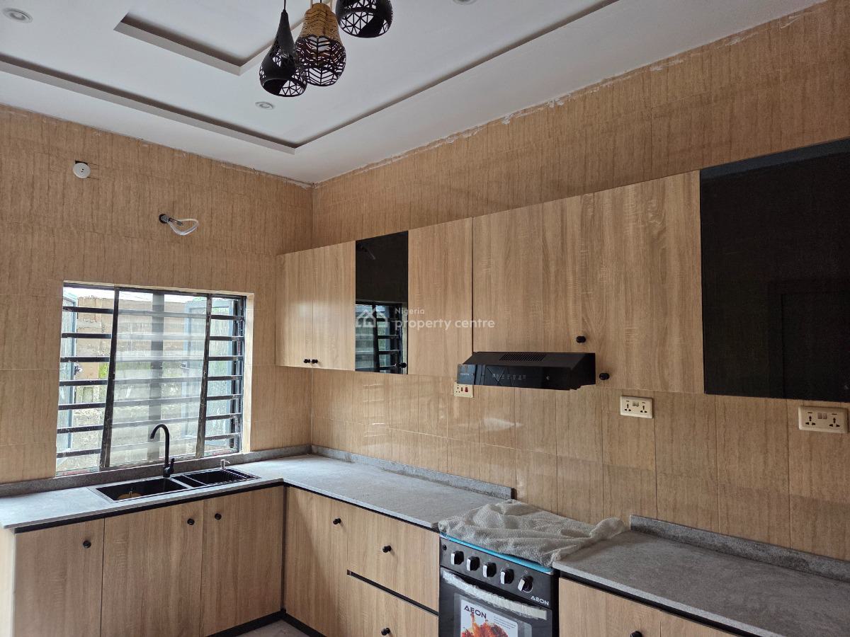3 Bedroom Terrace Duplex, Medorf Residence, Alagbaka Gra, Akure, Ondo, Terraced Duplex for Sale